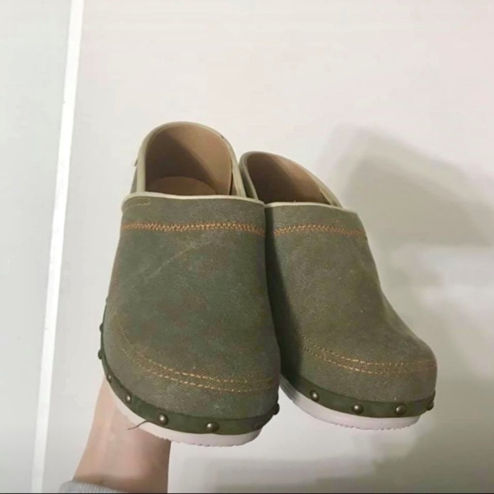 Dansko Professional Clogs - Picture 2 of 3